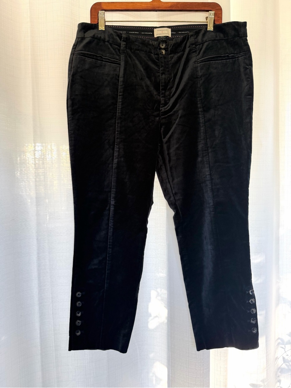 Anthropologie The Essential Slim Velvet Pants Black Size 16